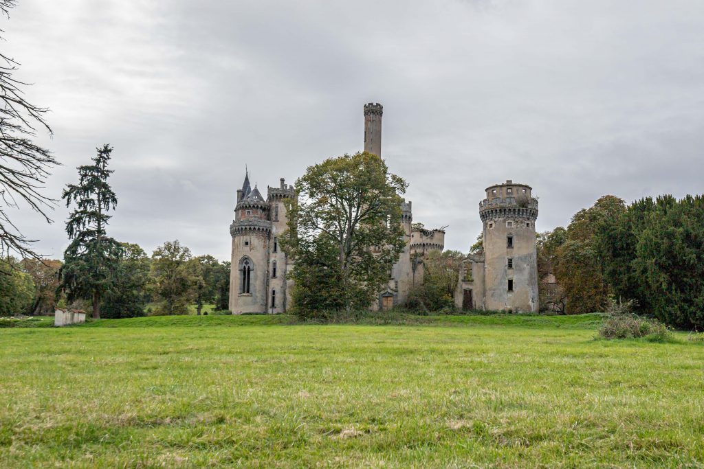 Abandoned Castles - WooW Plakater Forladte steder - urban explore